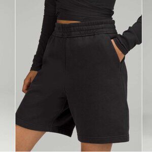 Lululemon Loungeful High-Rise Short 7" (Black, 6)